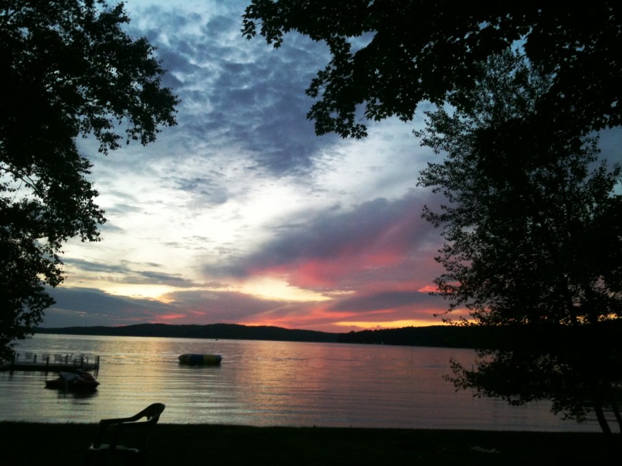 Lake-sunset-2011